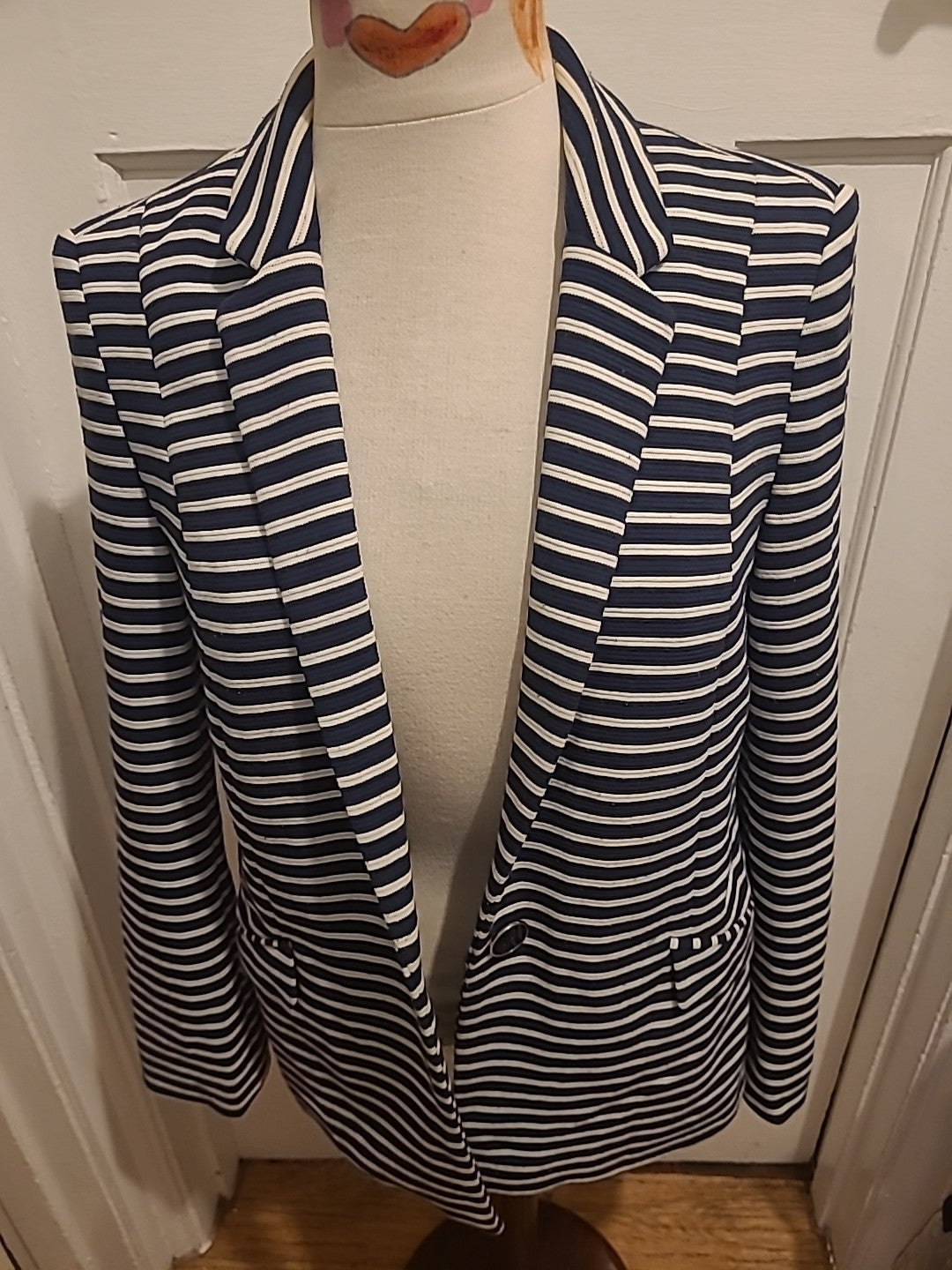 Ladies Oasis Size 10 Navy/White Striped Long Sleeved Lined Blazer