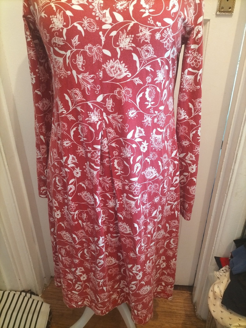 Deerburg Medium Red Floral Long Length Dress Long Sleeve