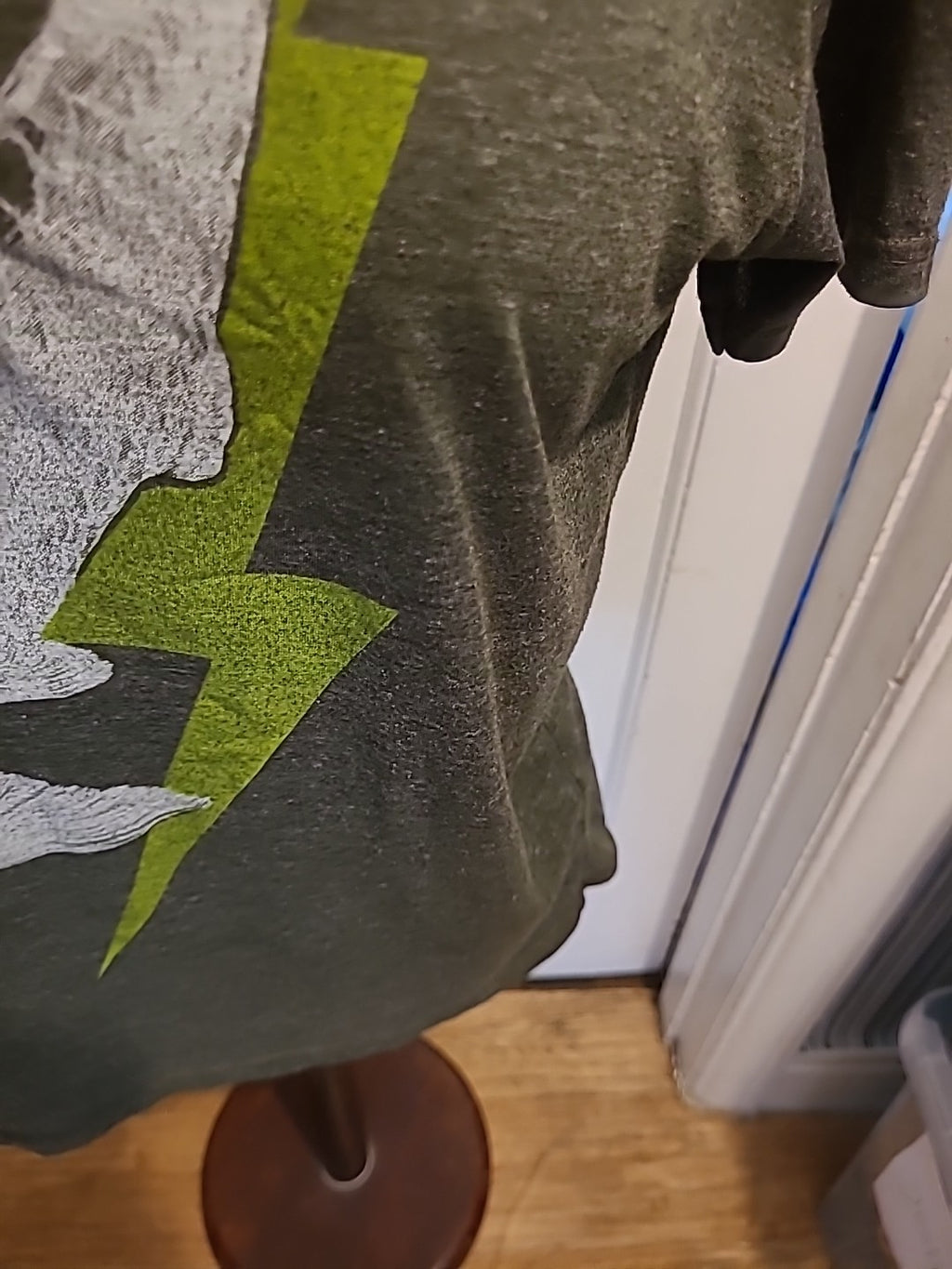 Mens Fish T.shirt Size Med