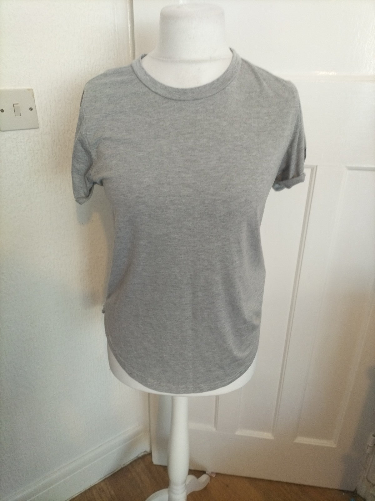 Mens Size S Grey Short Sleeved Plain Tshirt
