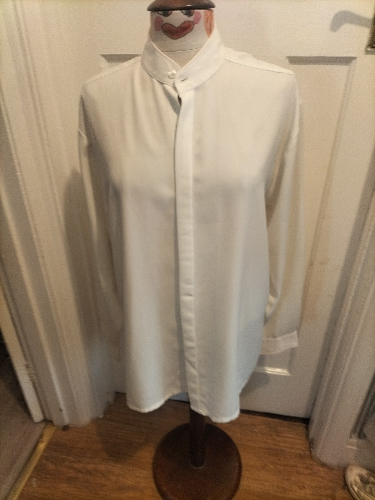 Mens Primo Size Medium White Long Sleeved Shirt