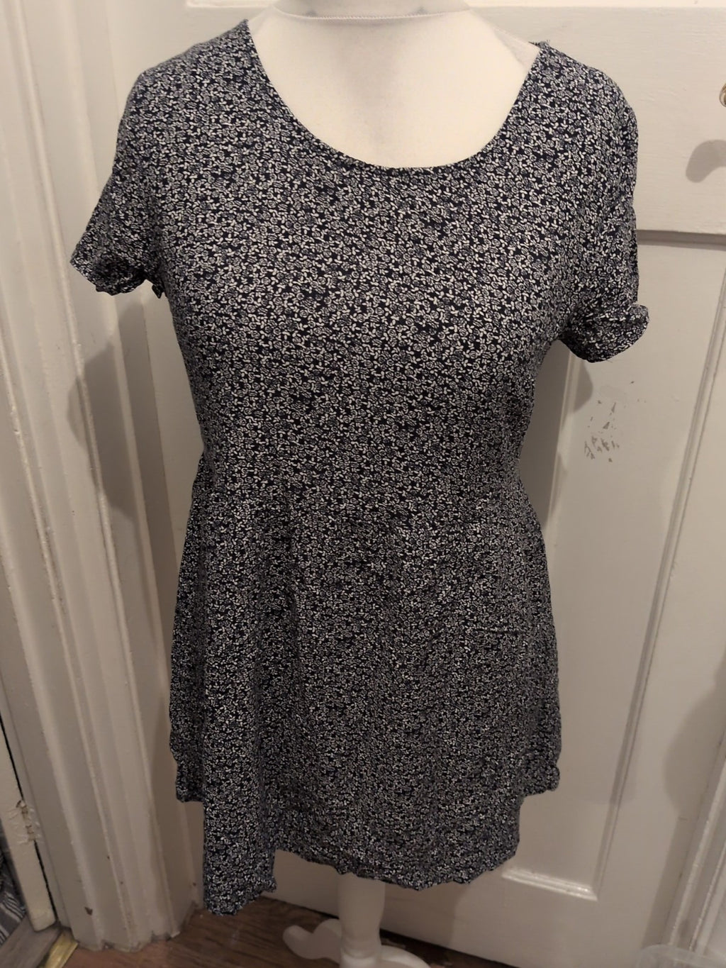 Divided 14 Navy And White Short Sleeve Blouse Floral