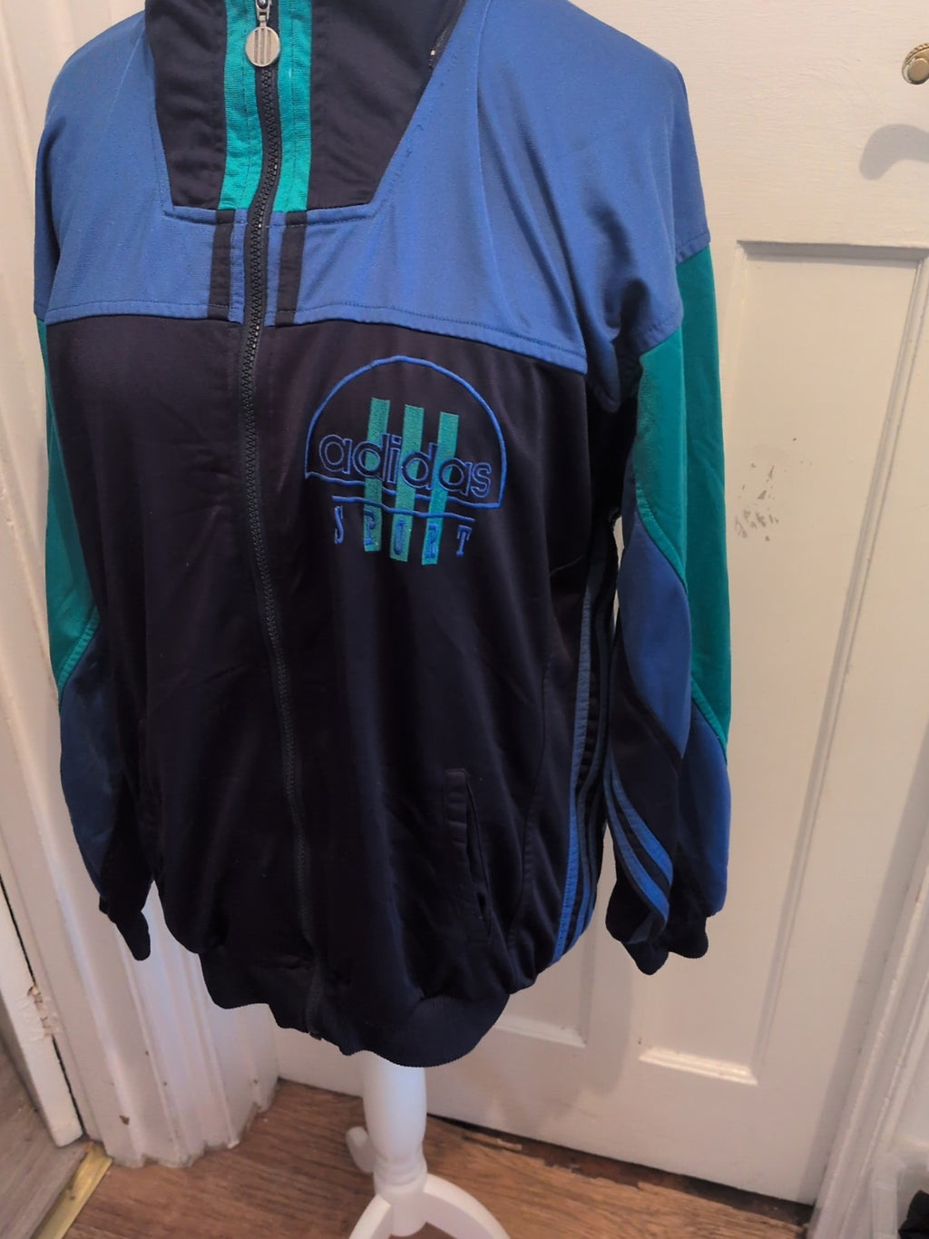 Retro Adidas 42/44 Navy And Blue Full Zip Jacket