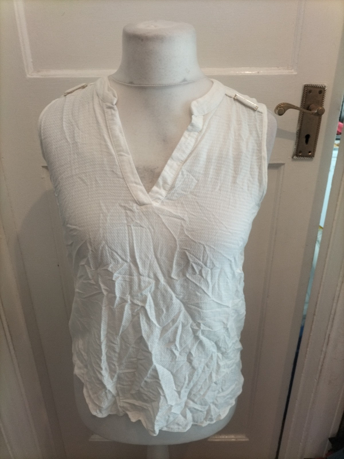 Primark 10 White V Neck Sleeveless Blouse