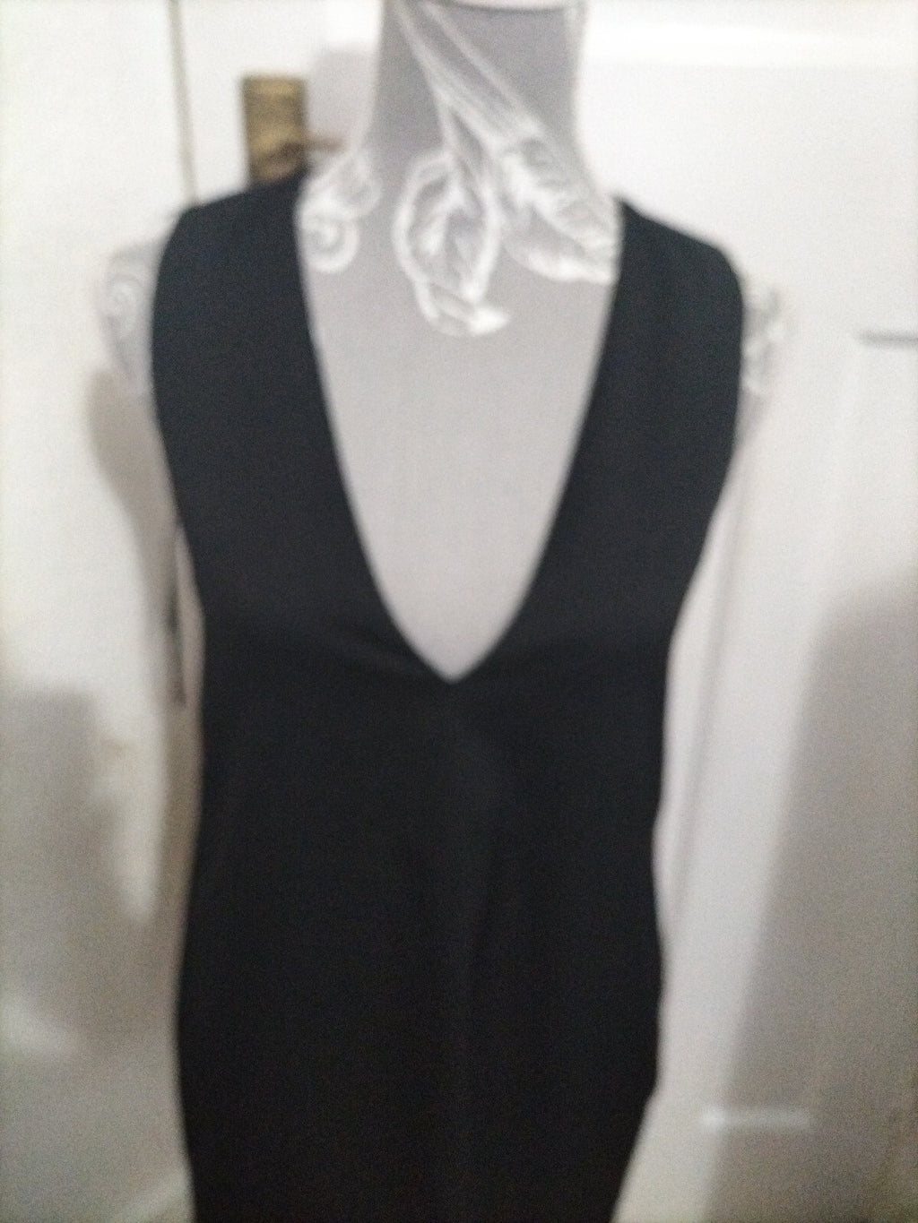 Ladies Missguided Size 8 Black Sleeveless Dress