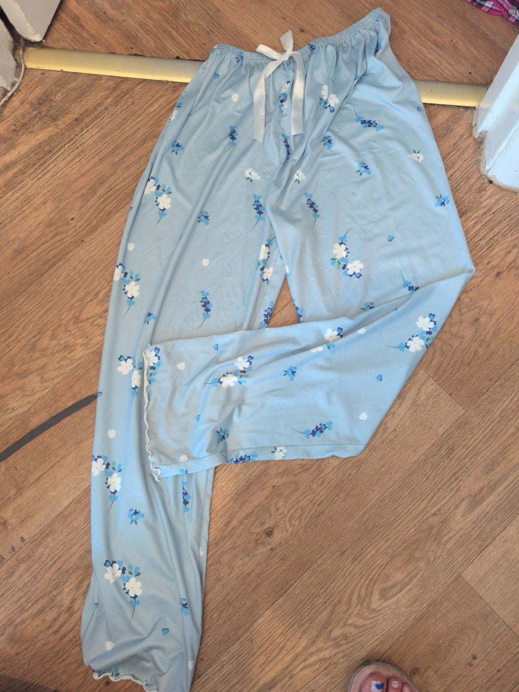 Medium Pale Blue Floral Elasticated Pyjama Bottoms
