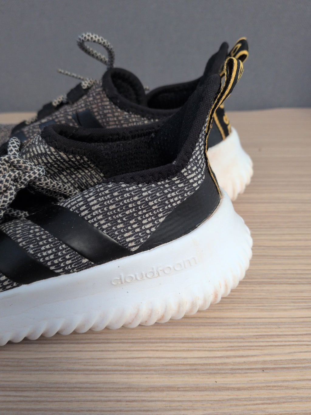 Adidas UK 5 Brown Black And White Running Trainer