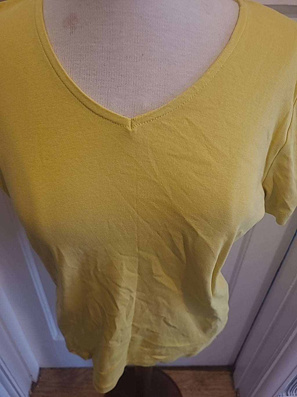 Ladies Bonmarche Size 14 Lime Short Sleeved Tshirt