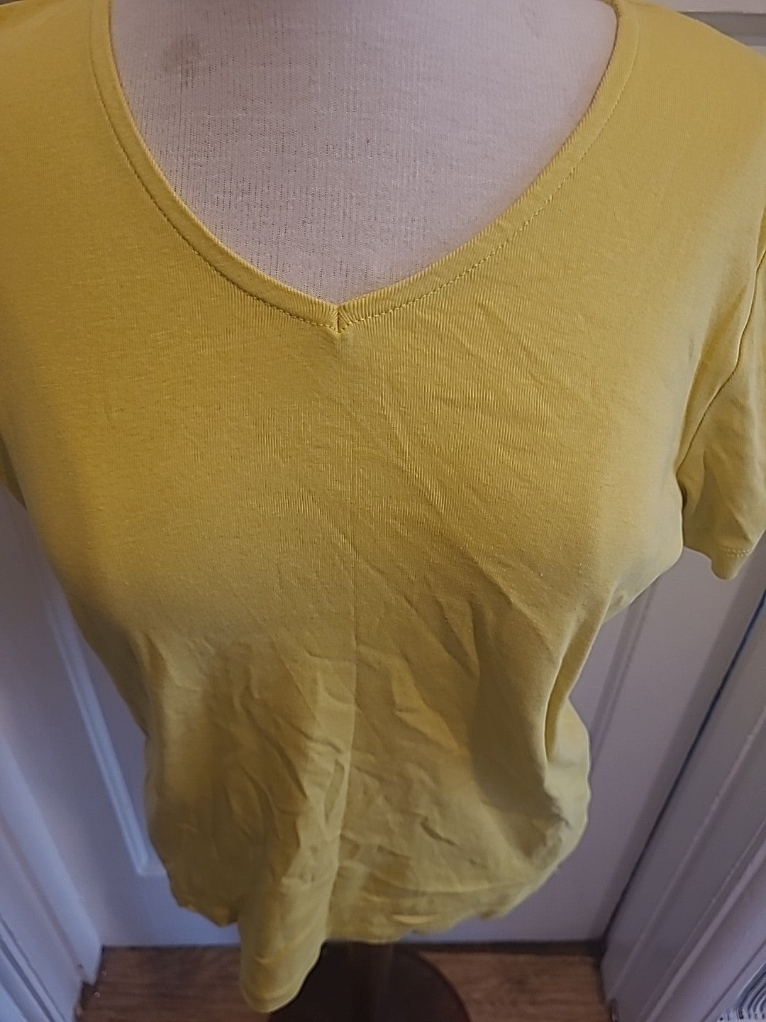 Ladies Bonmarche Size 14 Lime Short Sleeved Tshirt