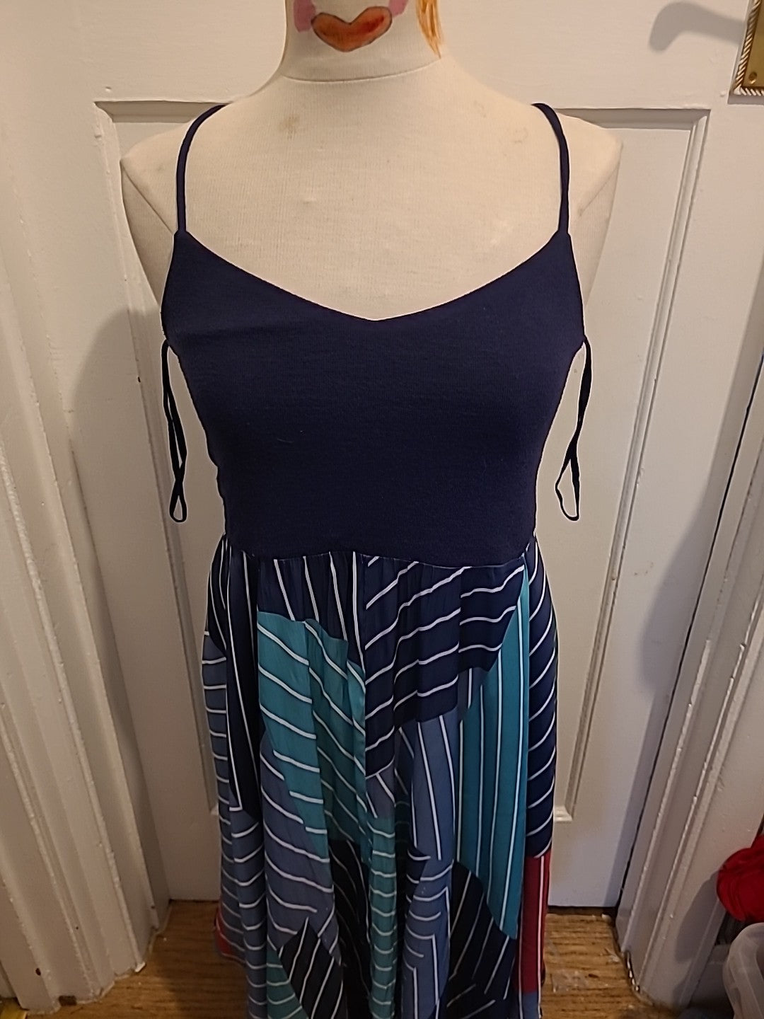 Ladies Gap Size Small Petite Multicoloured Striped Sleeveless Flare Dress