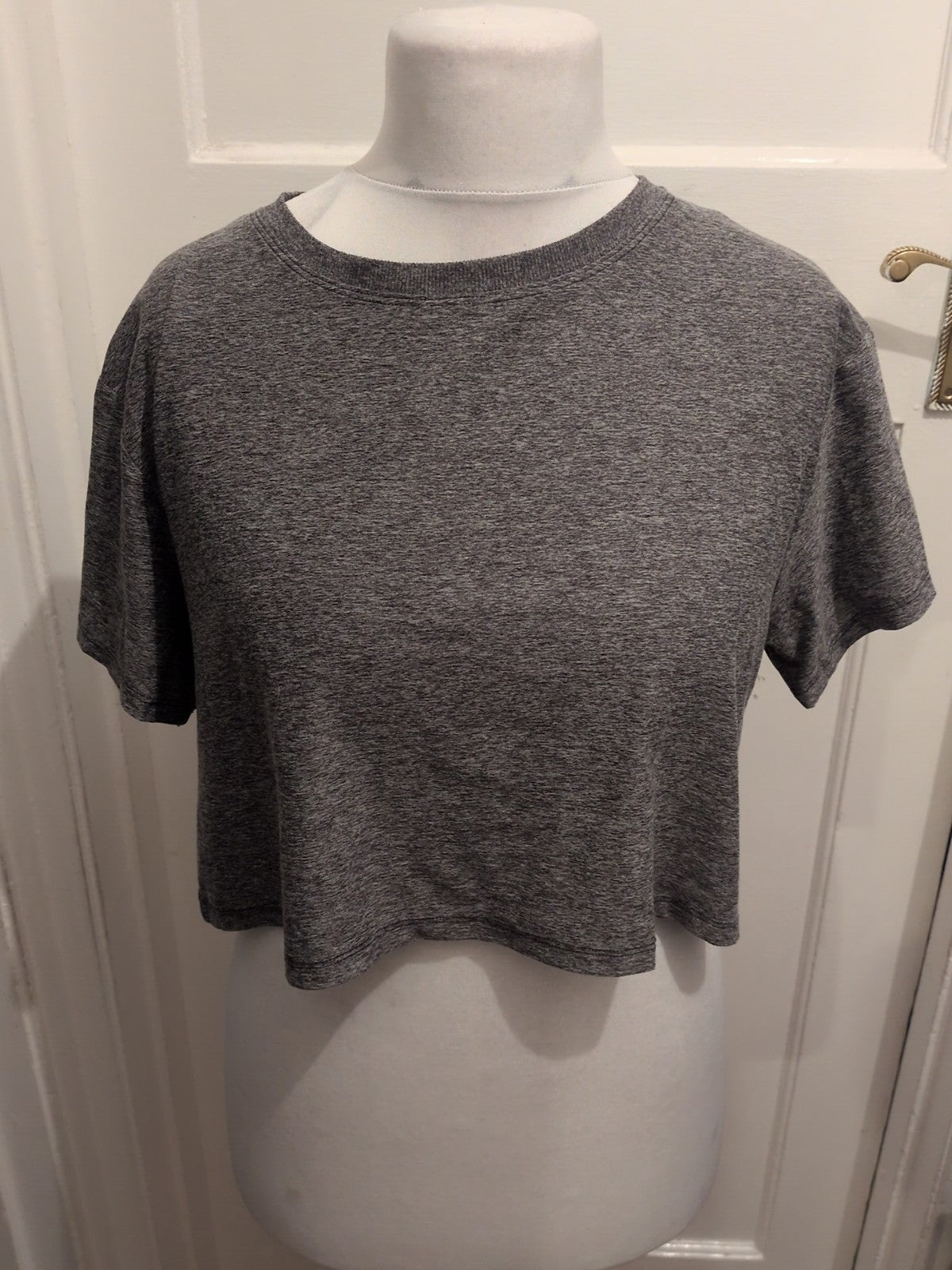 S/M Grey Short Sleeve Fleck T-shirt