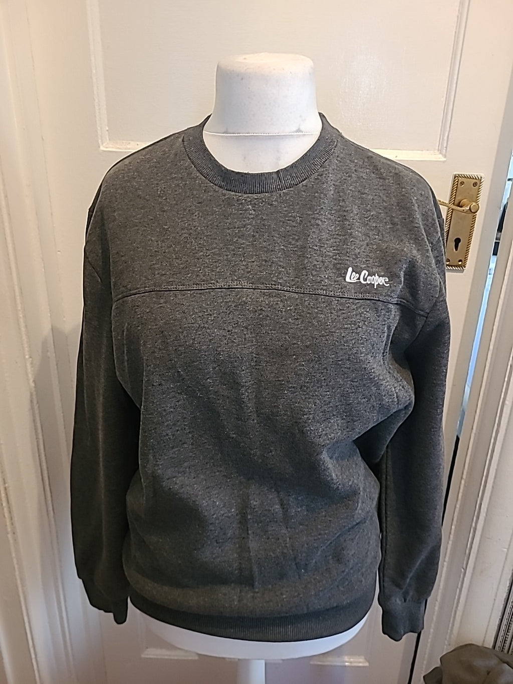Mens Lee Cooper Size M Grey Long Sleeved Pullover Jumper