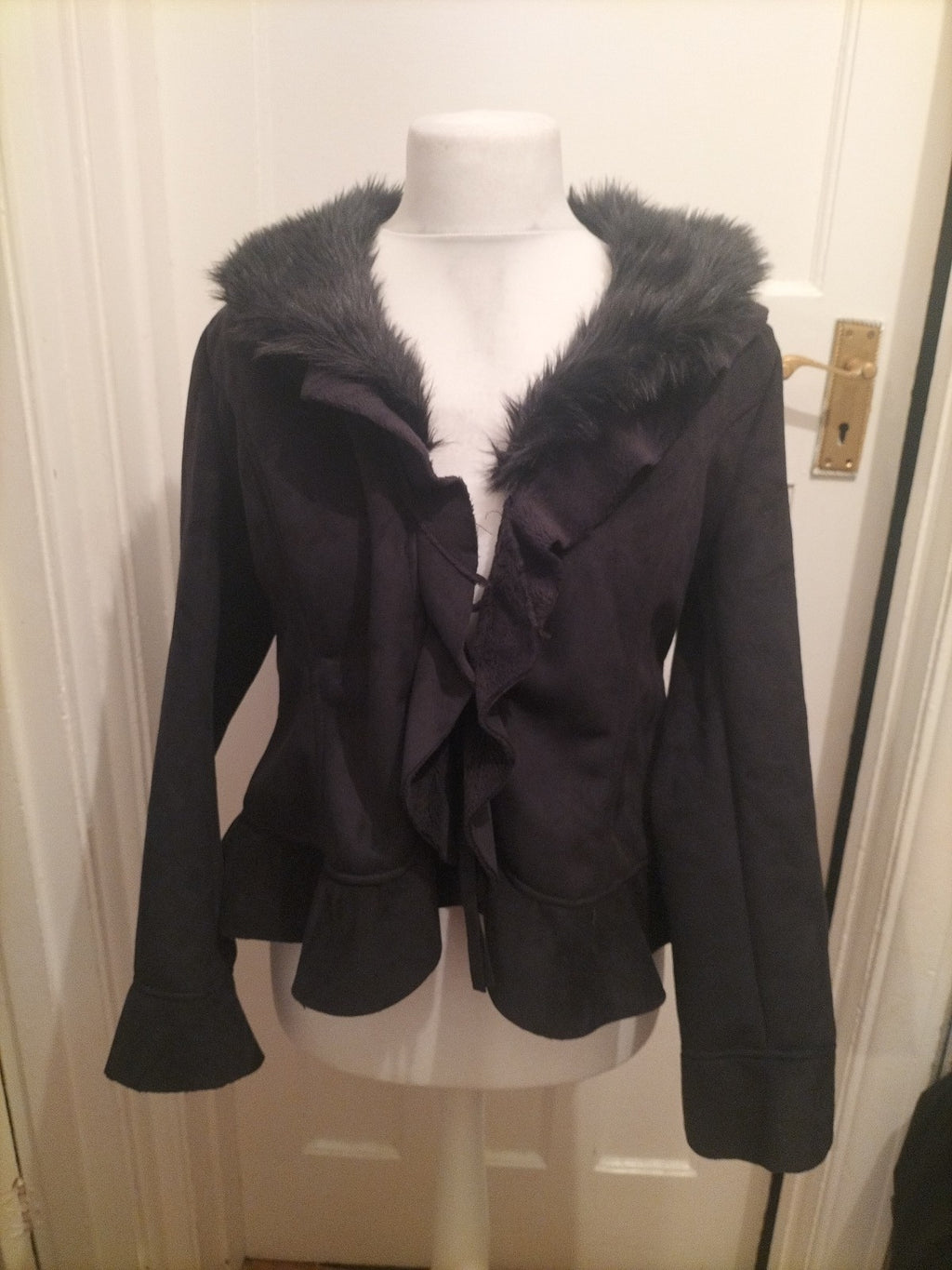 Ladies Casamia Size S/M Black Soft Faux Fur Jacket