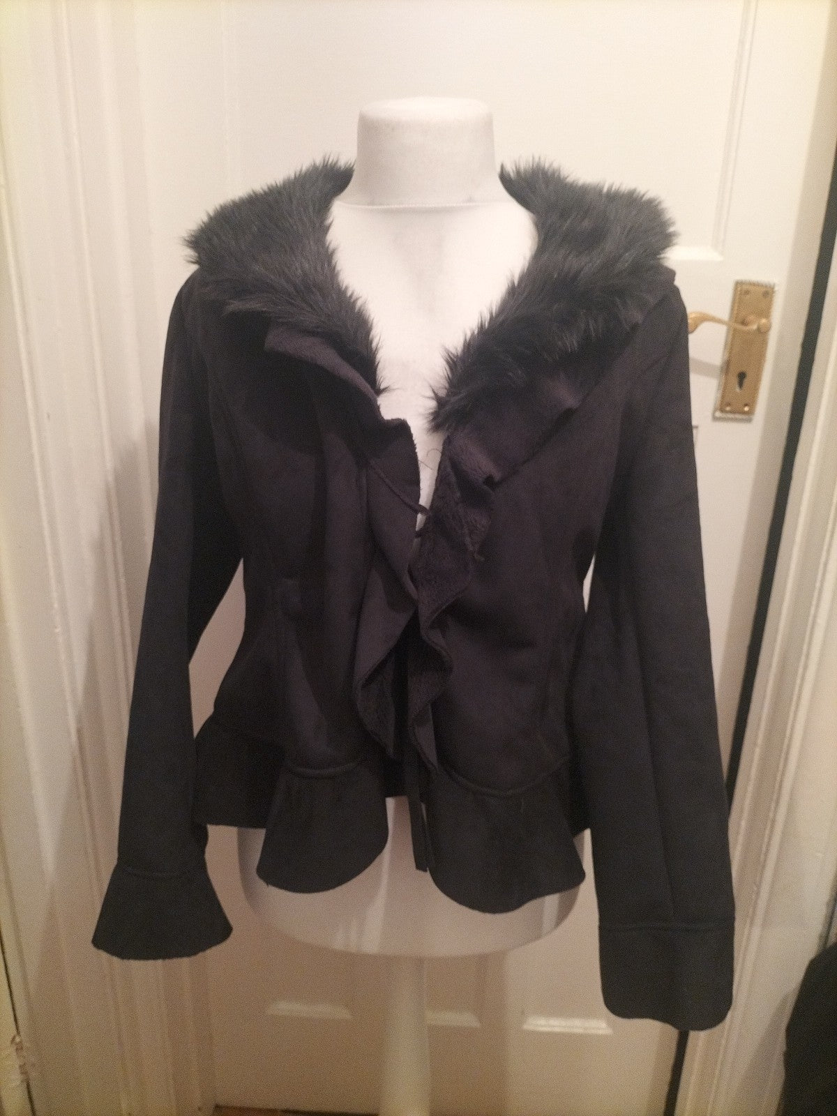 Ladies Casamia Size S/M Black Soft Faux Fur Jacket