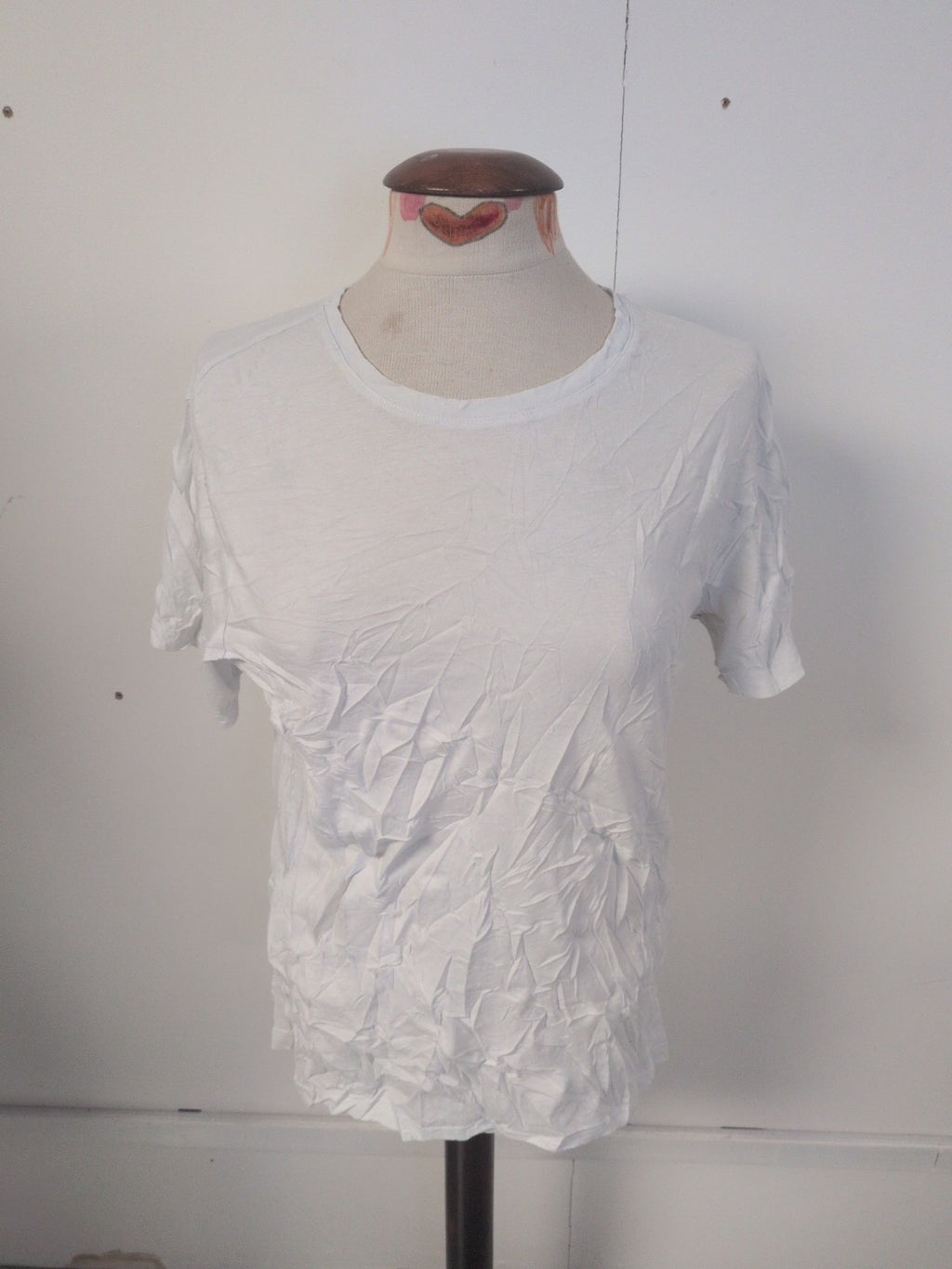 Ladies Zara Size Medium White Short Sleeve T-shirt Small Mark On Neck Hem