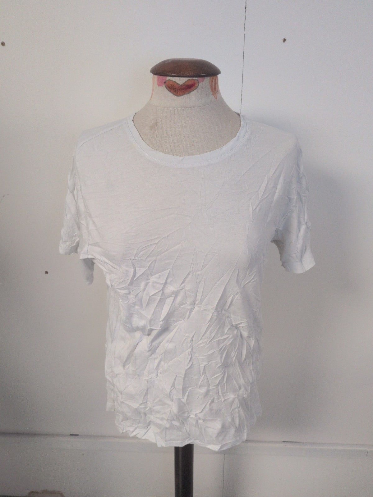Ladies Zara Size Medium White Short Sleeve T-shirt Small Mark On Neck Hem
