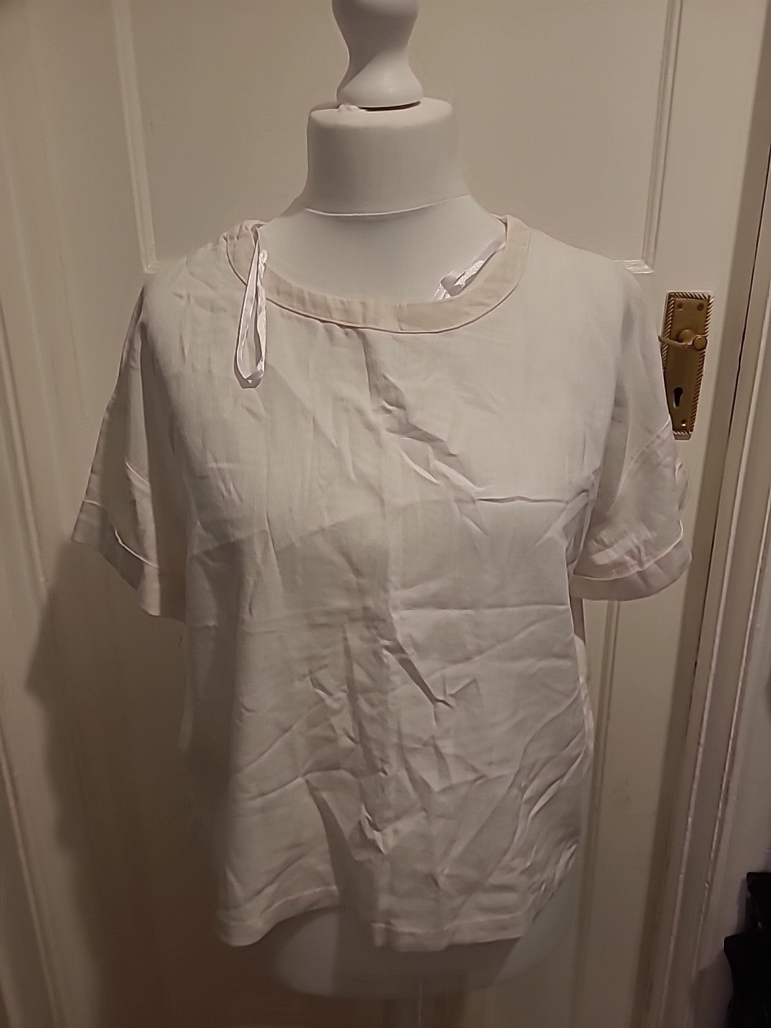 Ladies Primark Size 8 White Short Sleeve T-shirt