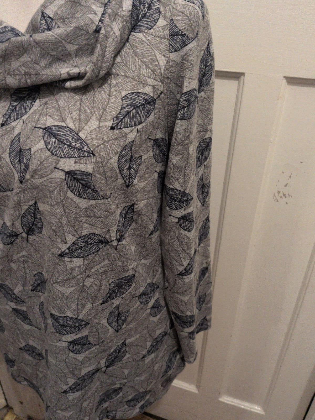 Tigi 14-16 Grey And Navy Leaf High Neck Jumper