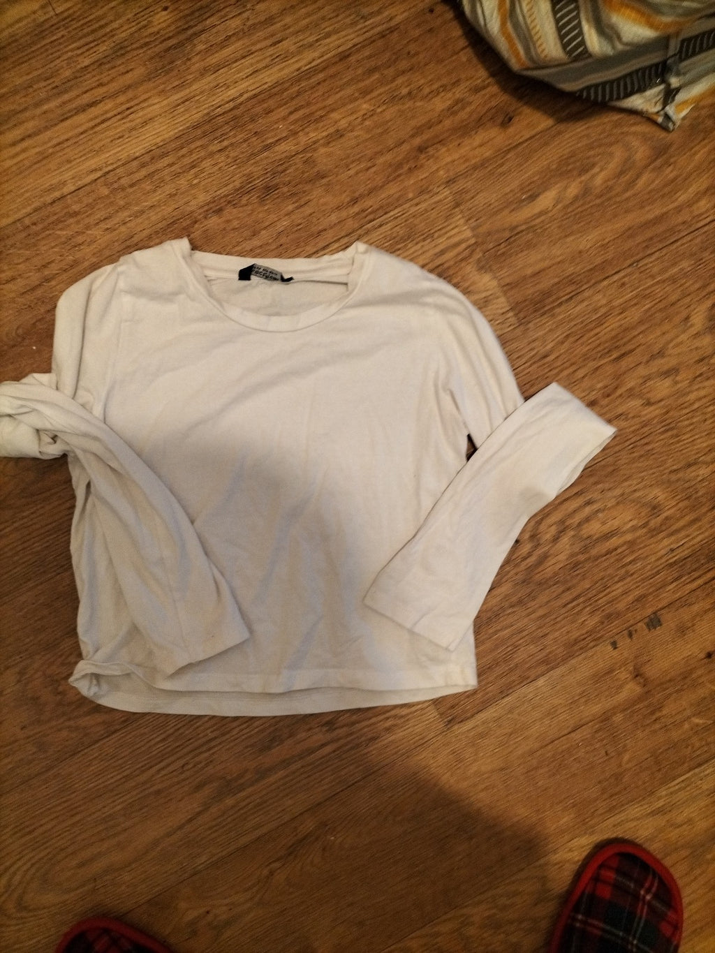 Girls Select Age 13-14 Years White Long Sleeved Tshirt