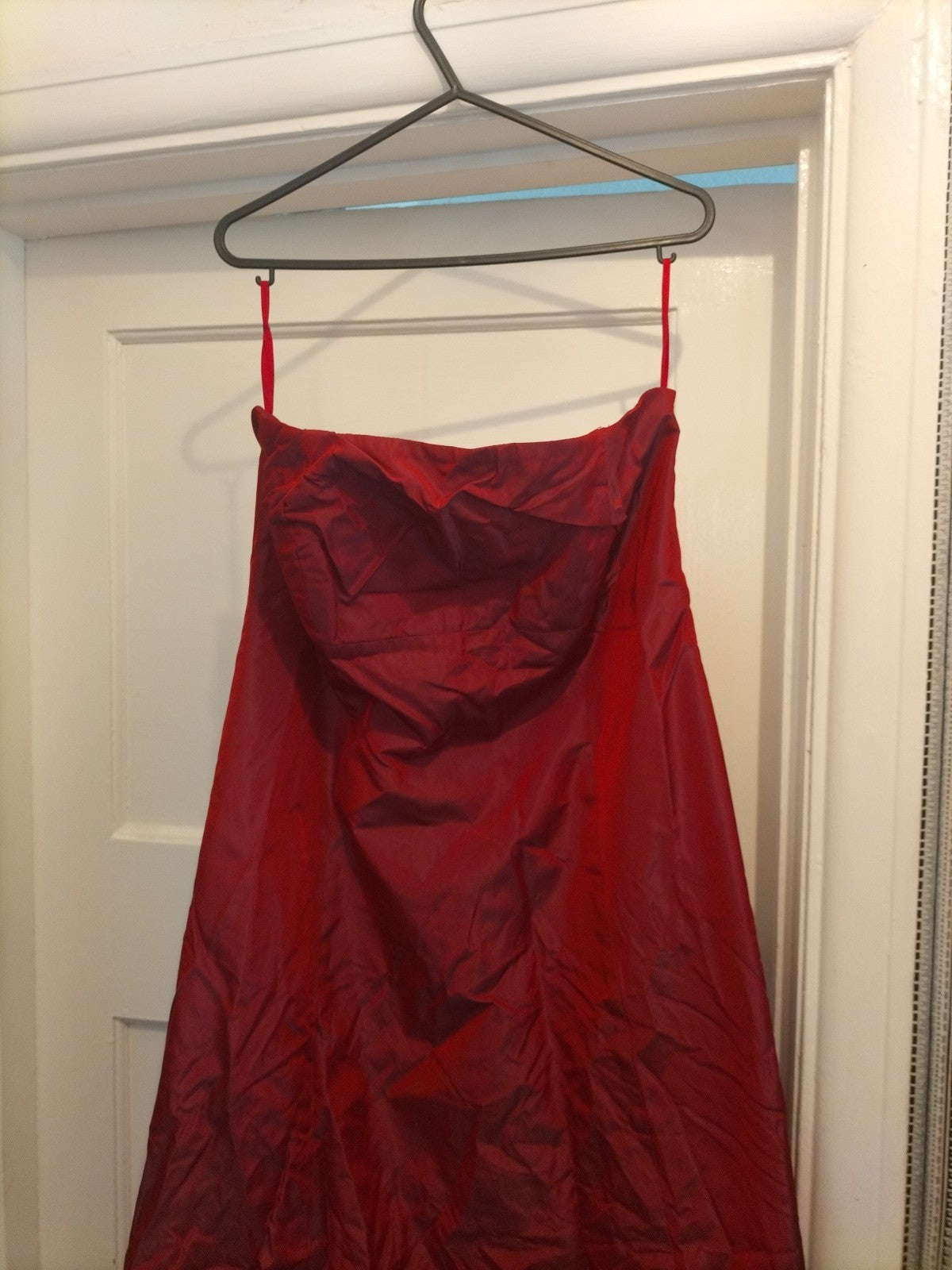 Ladies Size 14 Burgundy Sleeveless Strapless Long Length Dress