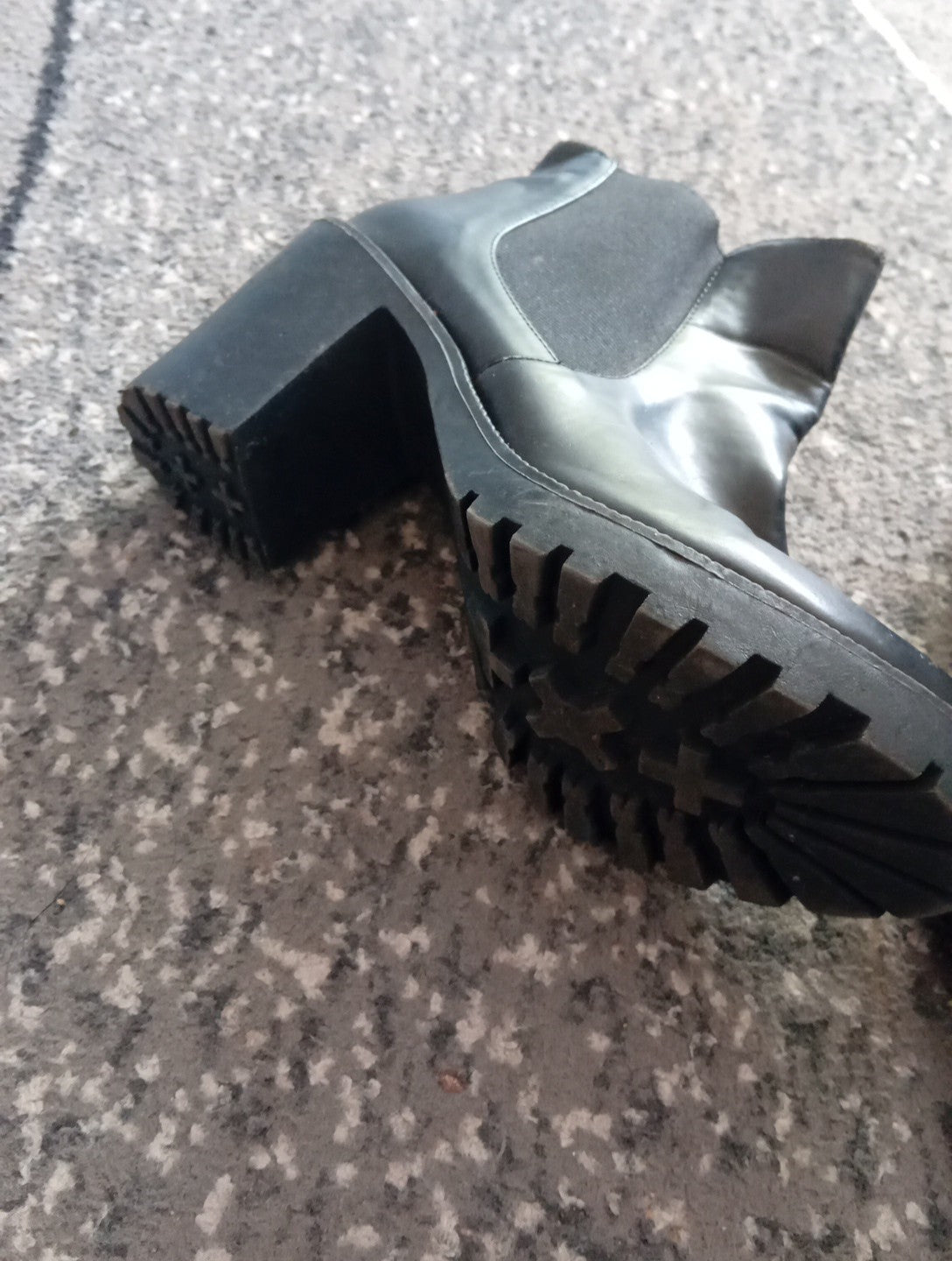 Ladies Black Boots Carvela Kurt Geiger Size 4 Free Delivery