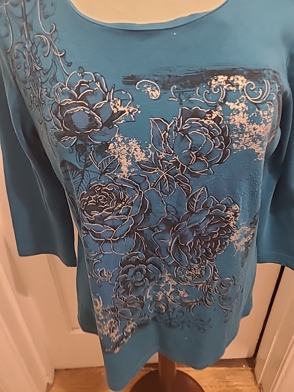 Ladies Bonmarche Size Medium Teal Mid Sleeved Floral Blouse