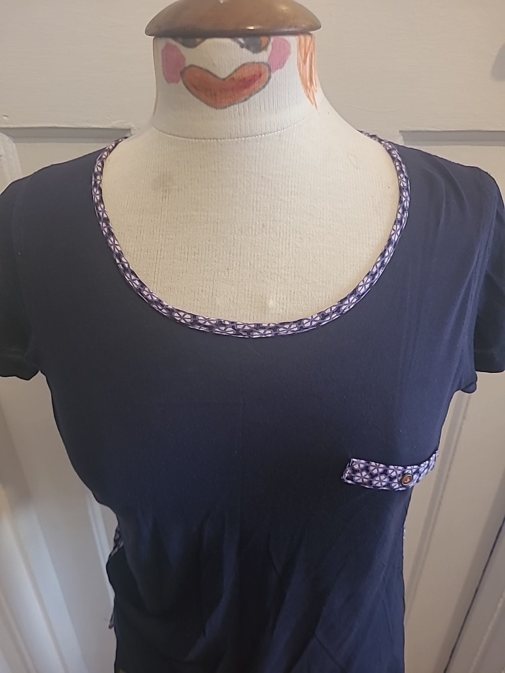 Ladies Regatta Size 10 Navy Purple Detailed Slightly See Through Tshirt