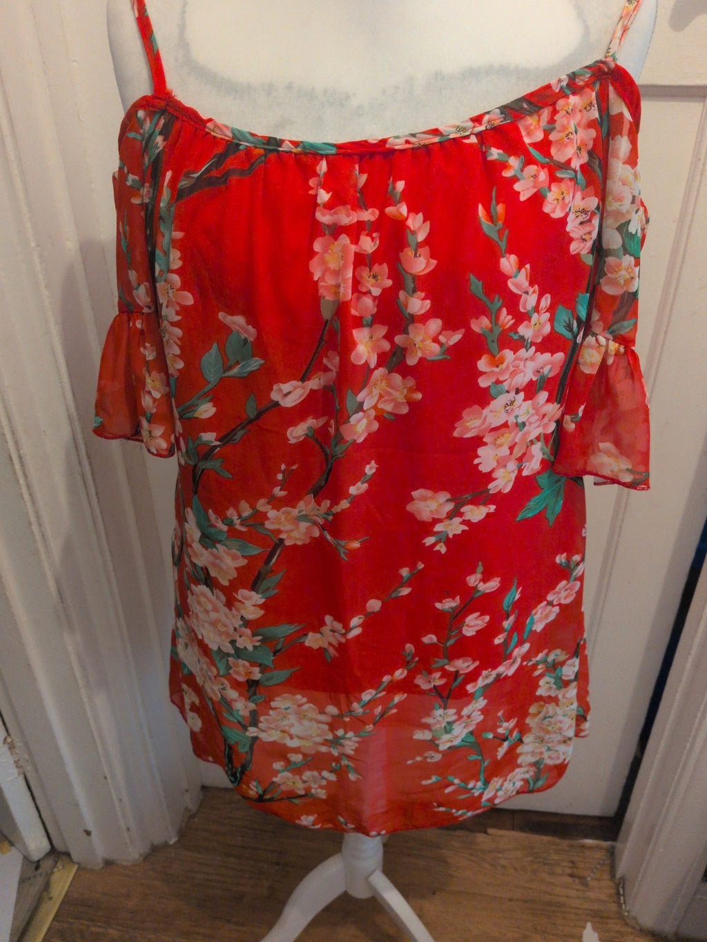 Ladies Yiliya Size 2XL Red Lined Floral Short Sleeve Blouse