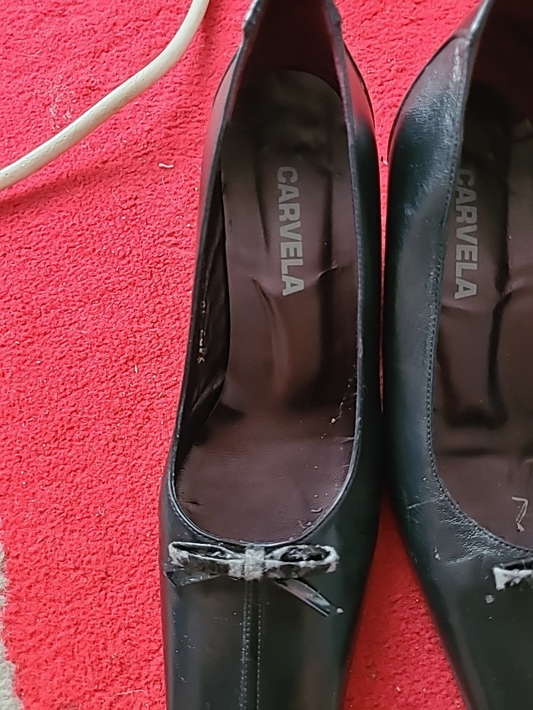 Ladies Carvela Size Uk 5 Black Close Toe Court Shoes