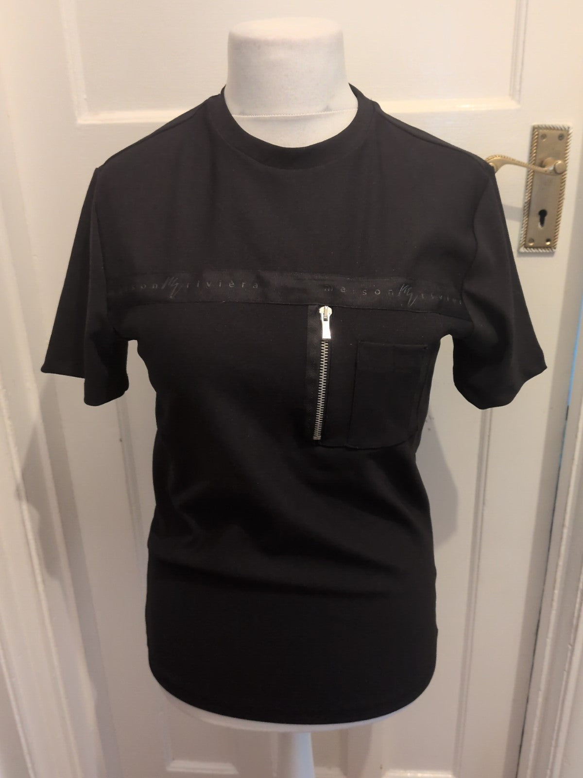 Mens river Island Size Small Black Short Sleeved T-shirt