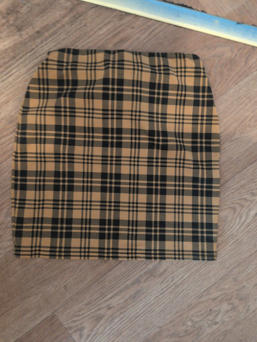 Ladies New Look 6 Orange Check Short Skirt Mini