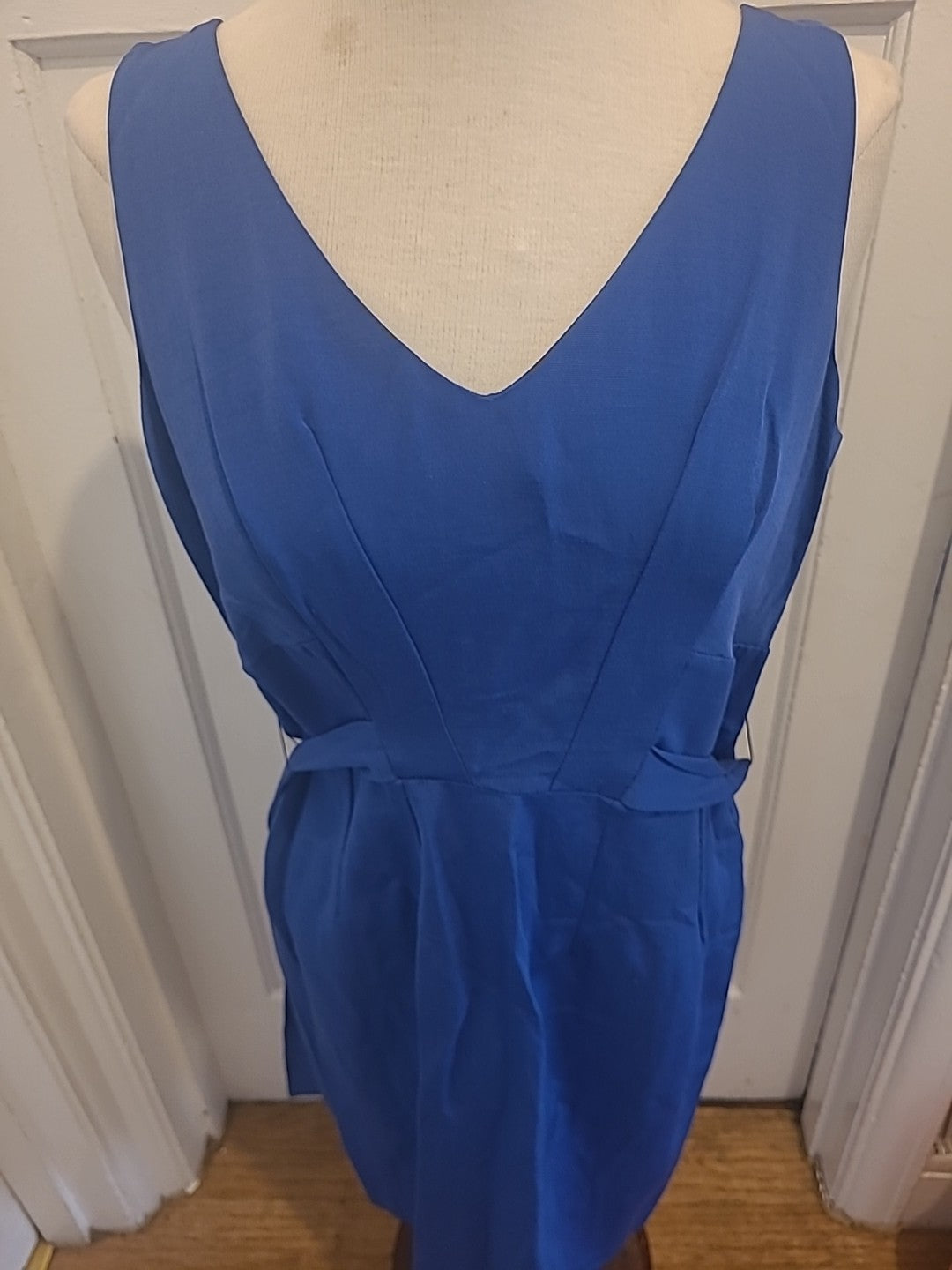 Ladies H&M Size 14 Royal Blue Sleeveless Dress