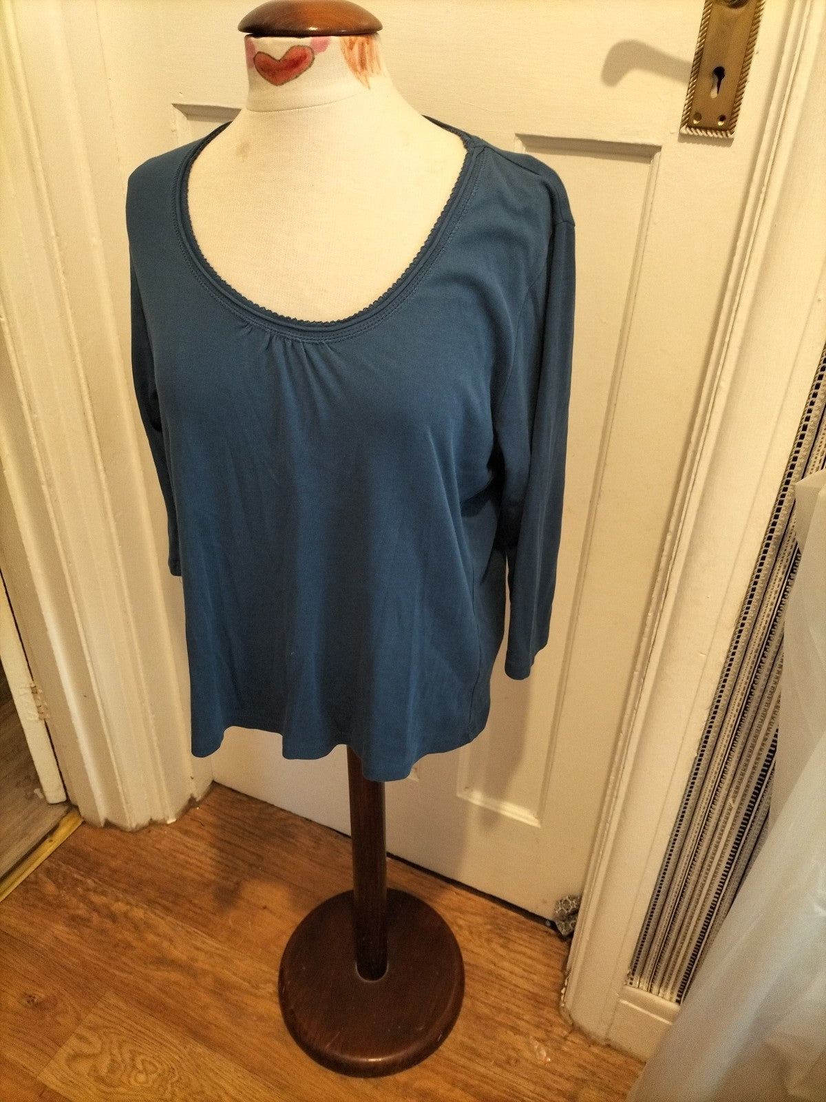 Ladies Papaya Size 20 Navy Long Sleeved Blouse