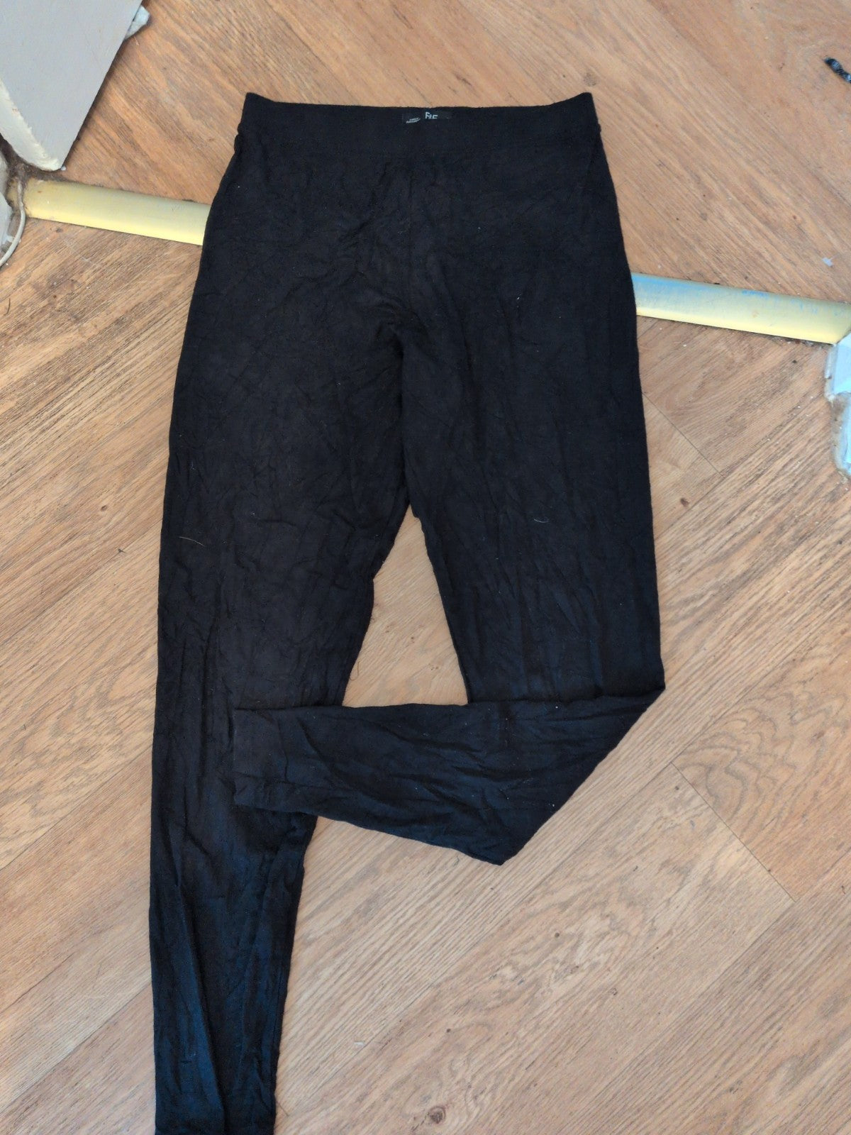 F&F M Black Capri Leggings