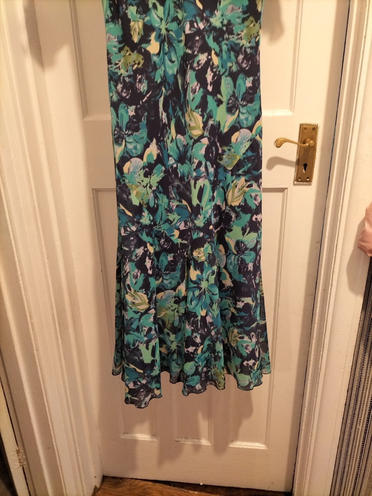 Ladies Size 10-12 Navy/Green Lined Floral Short Sleeved Long Dress