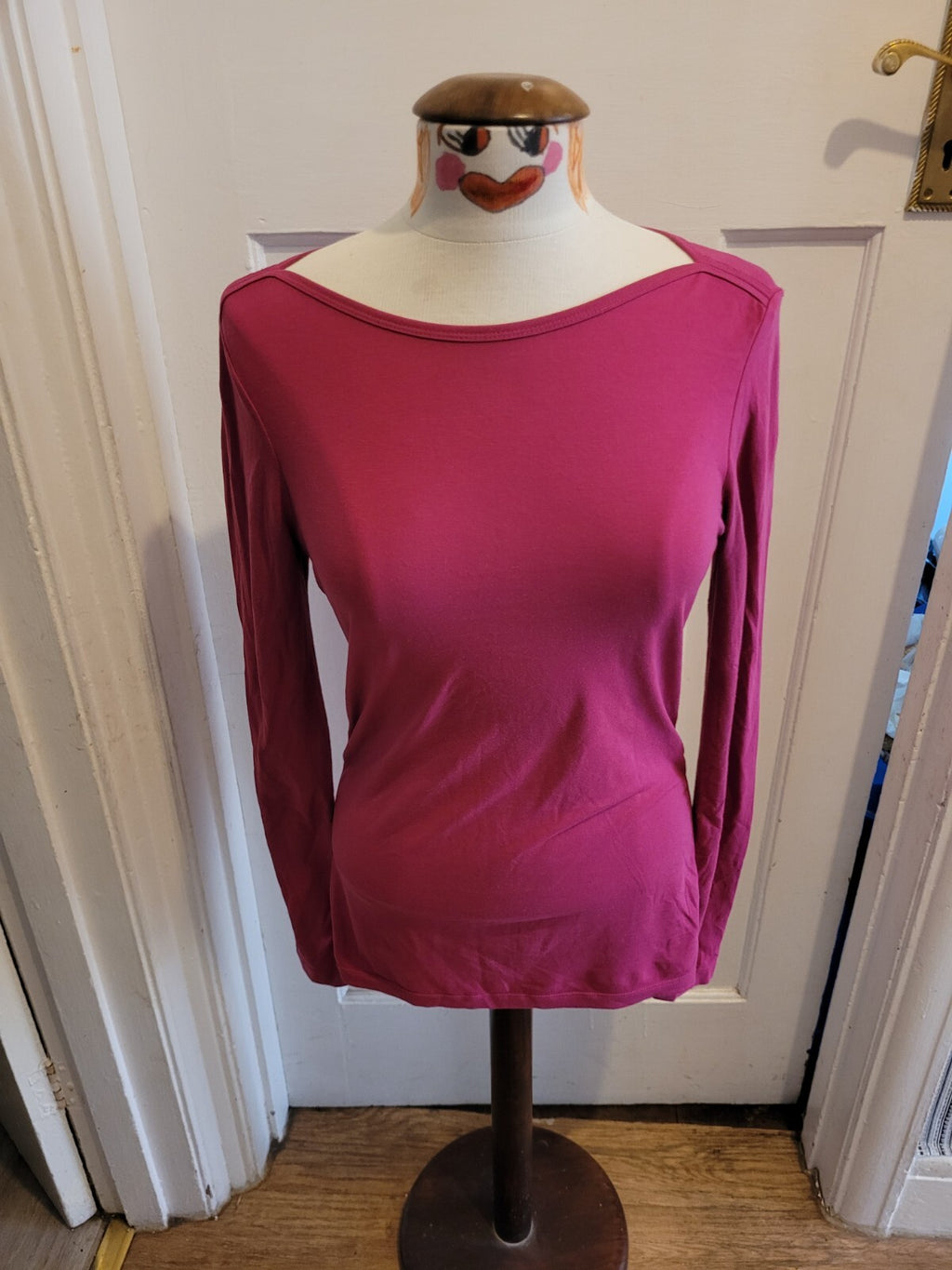 Ladies TU Size 8 cerise pink long sleeved tshirt