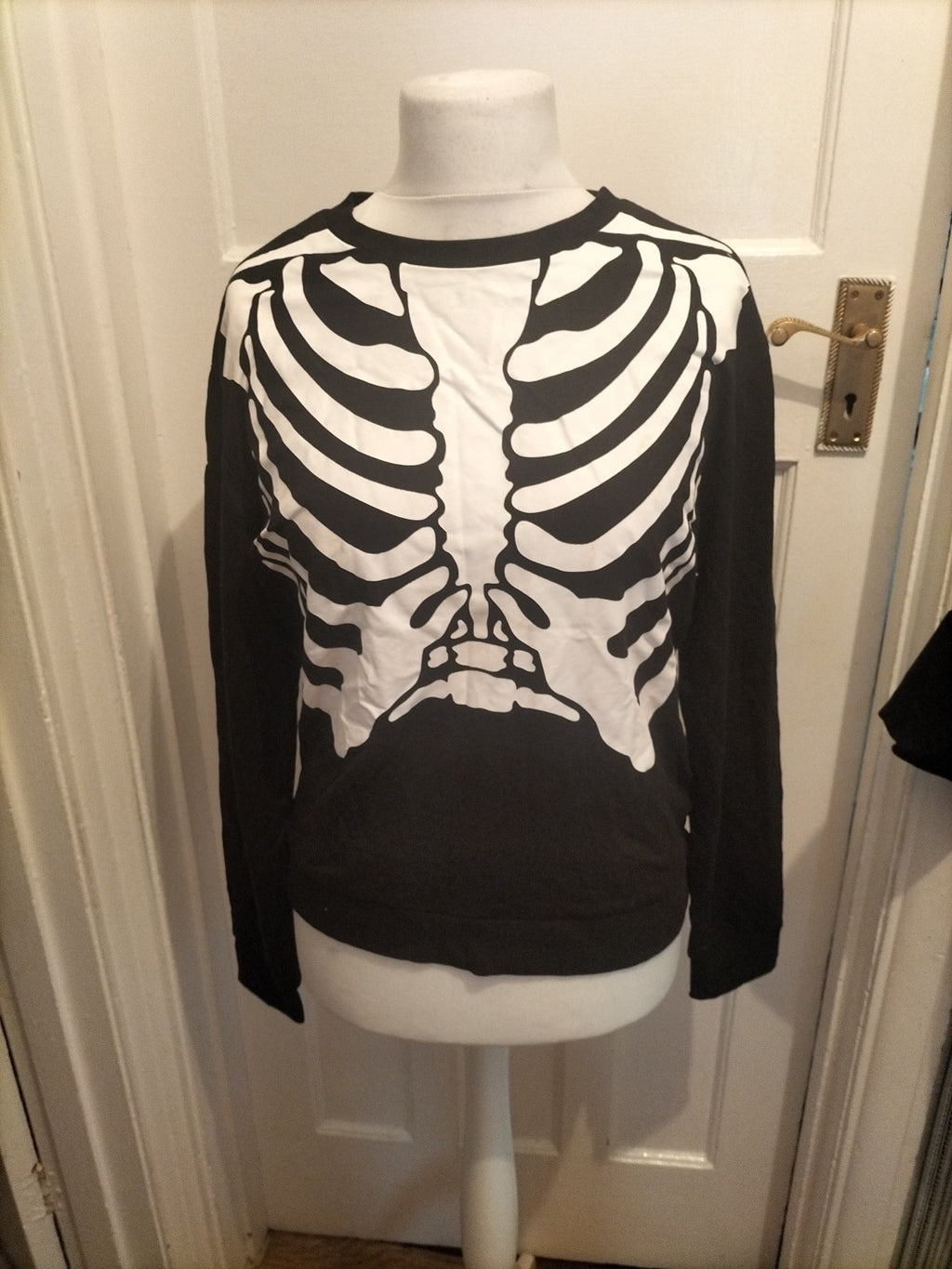 Brand New Mens H&M Size Large Black Skeleton Tshirt