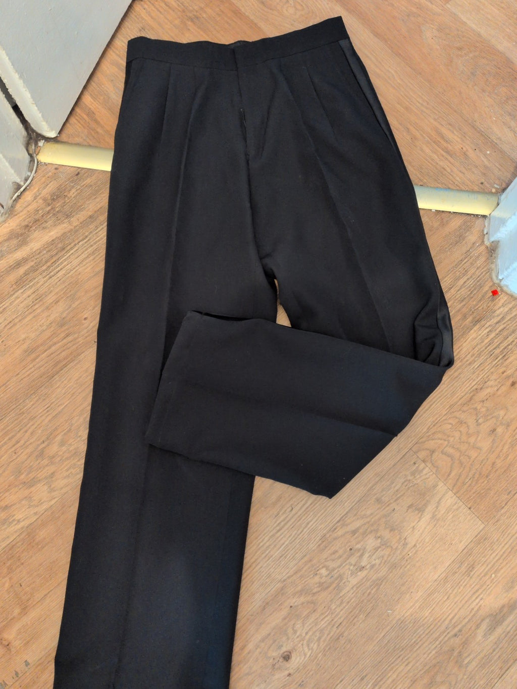 30" Black Smart Trousers