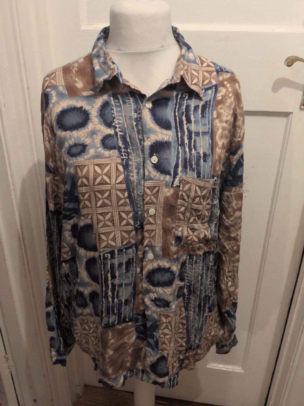 Mens Allan&Jolly Size Large Multi Long Sleeve Buttoned Shirt