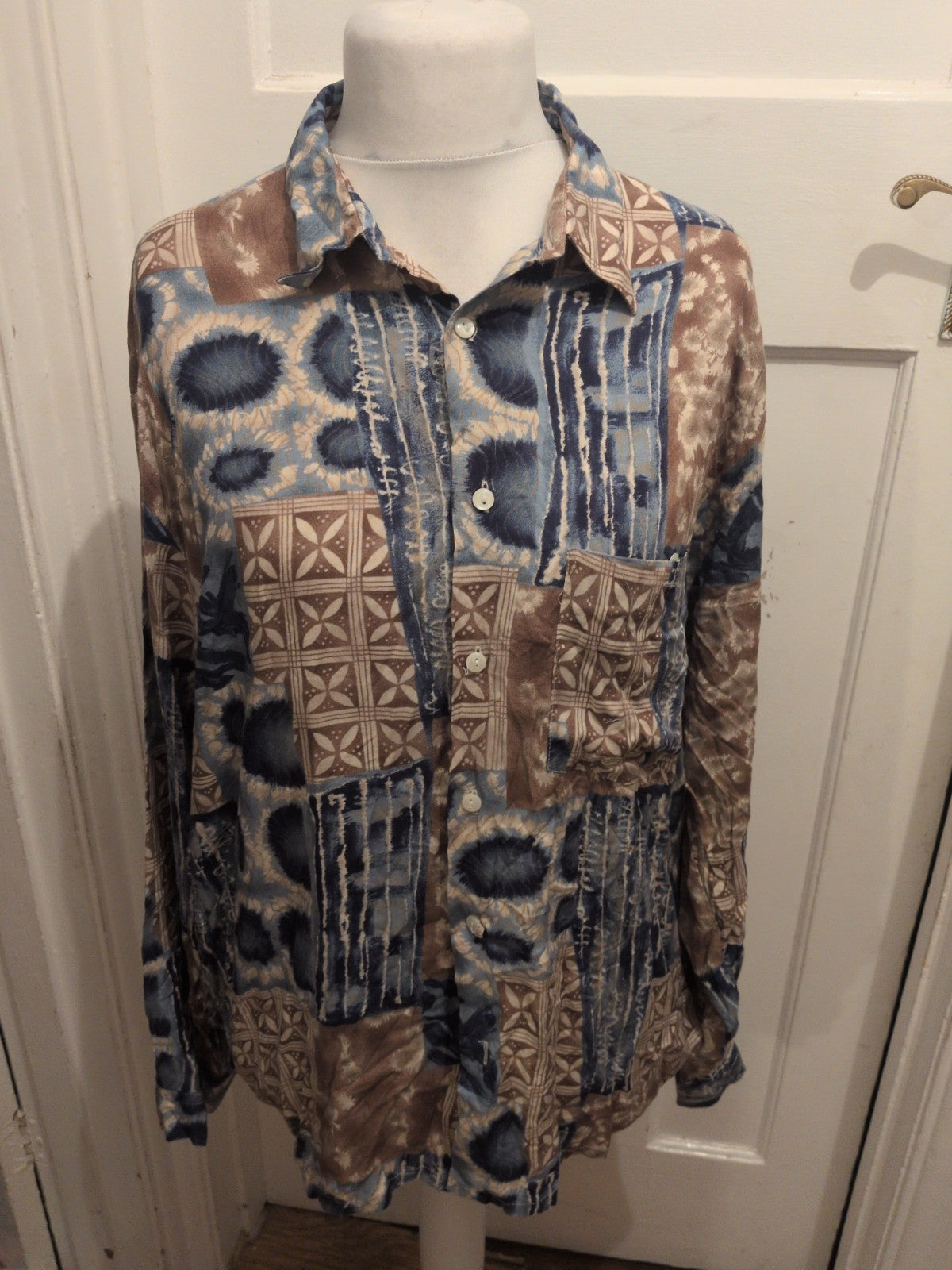 Mens Allan&Jolly Size Large Multi Long Sleeve Buttoned Shirt