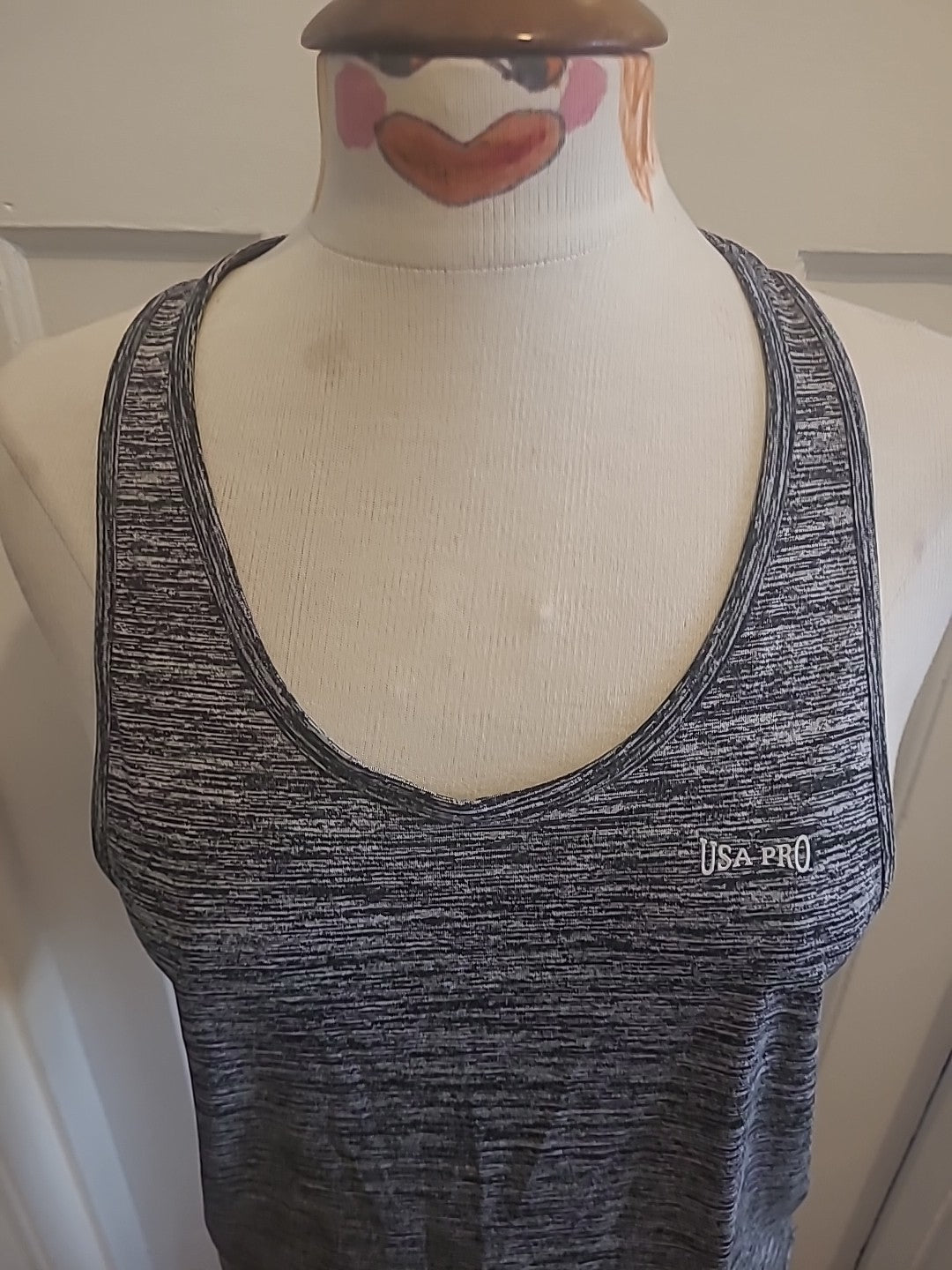 Ladies Usa Pro Size 10 Grey Fleck Racer Style Back Tshirt