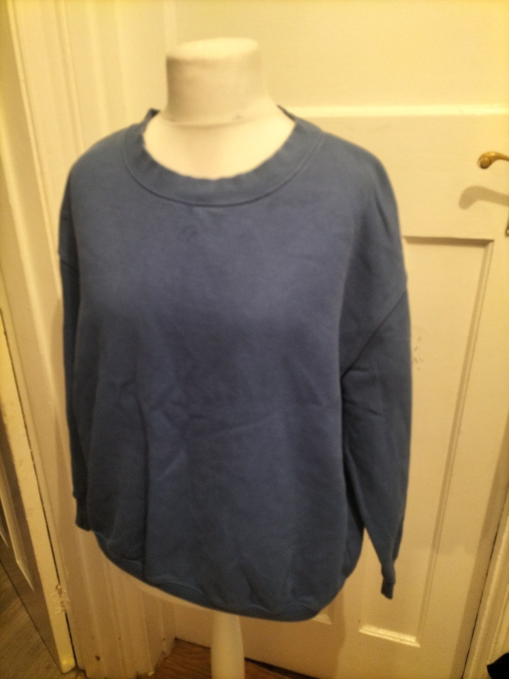 Ladies Nutmeg Size 16 Blue Long Sleeved Pullover Jumper