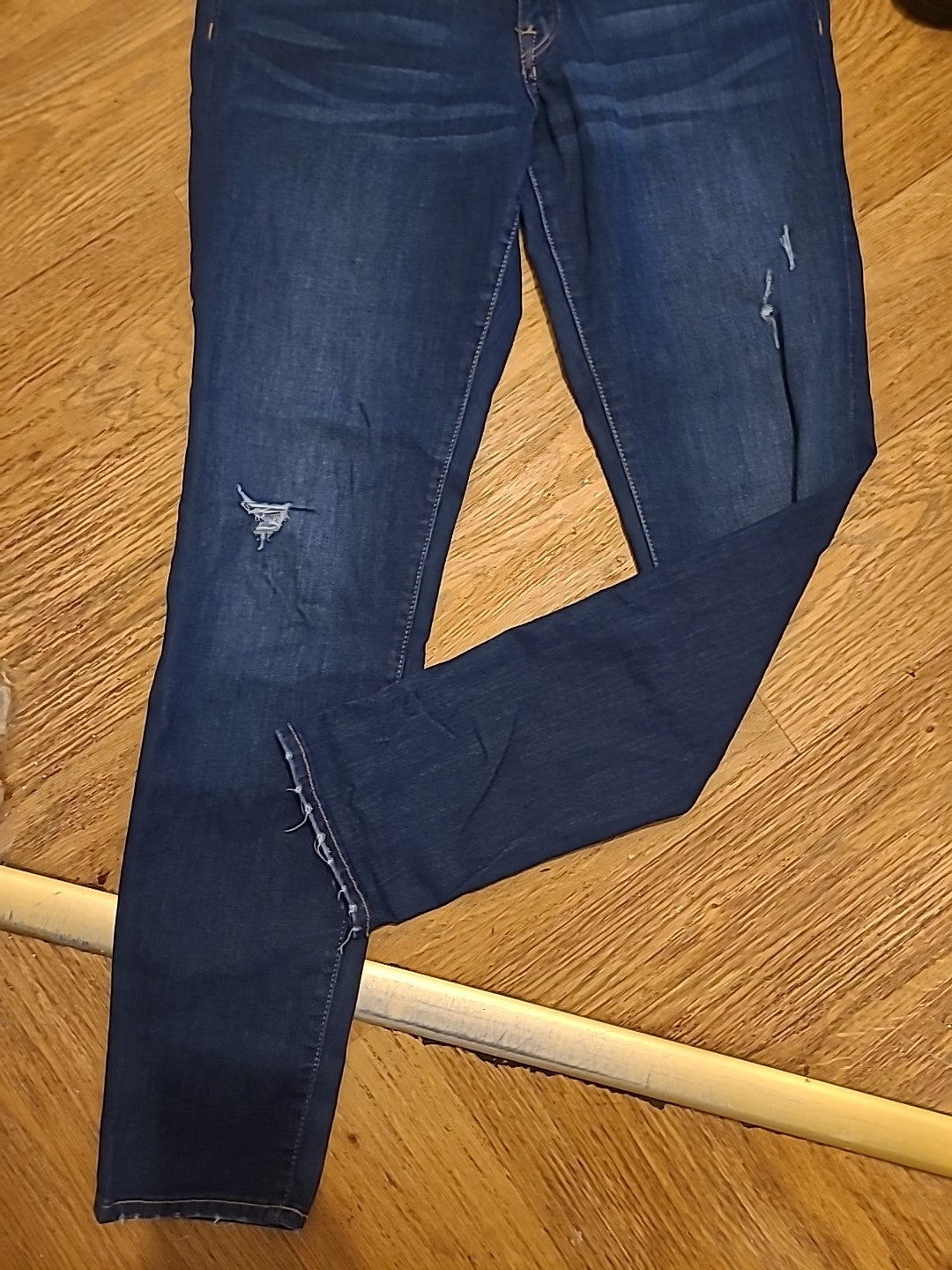 Ladies H&M Size 32x32 Super Skinny Low Waist Jeans