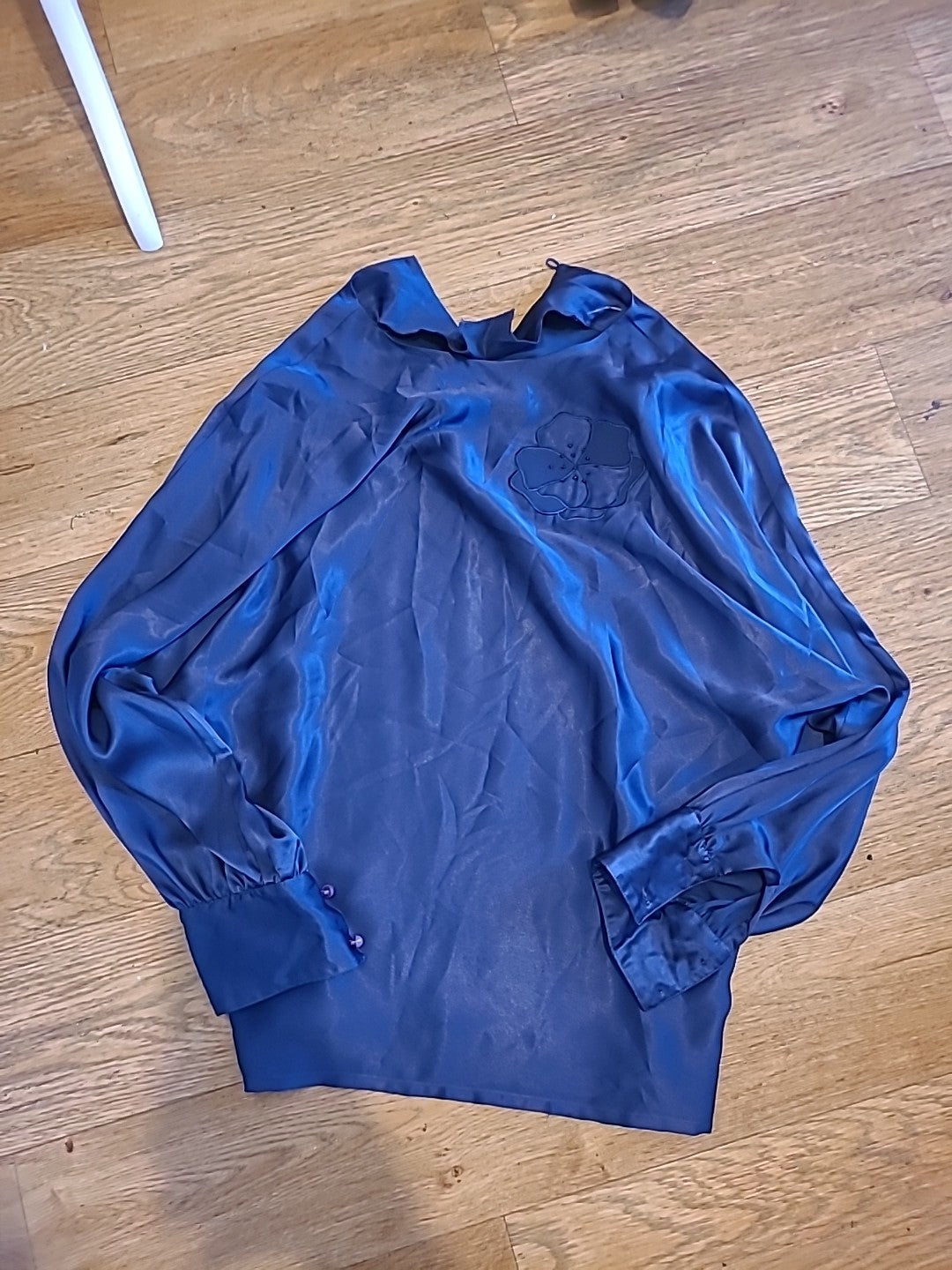 Ladies Country Casuals Size 32" Bust Purple Long Sleeved Blouse