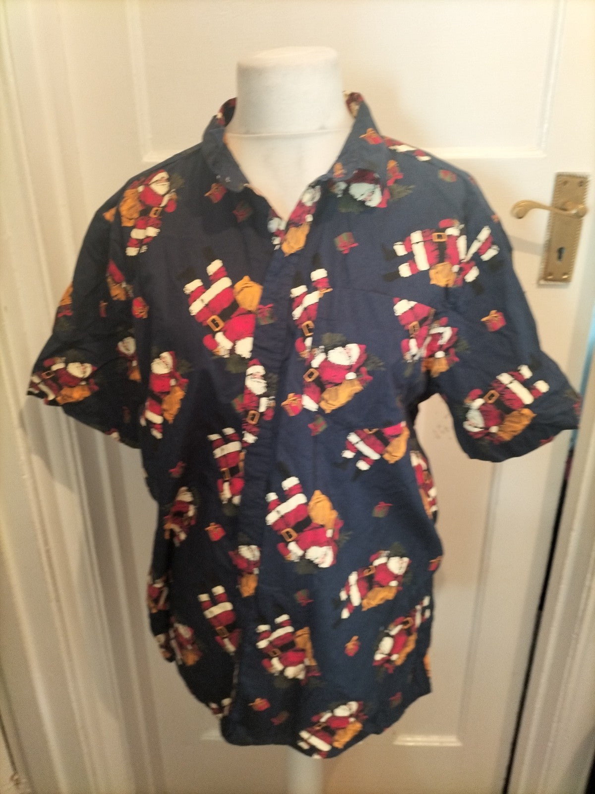 Mens George Size XL Father Christmas Shirt Short Sleeved