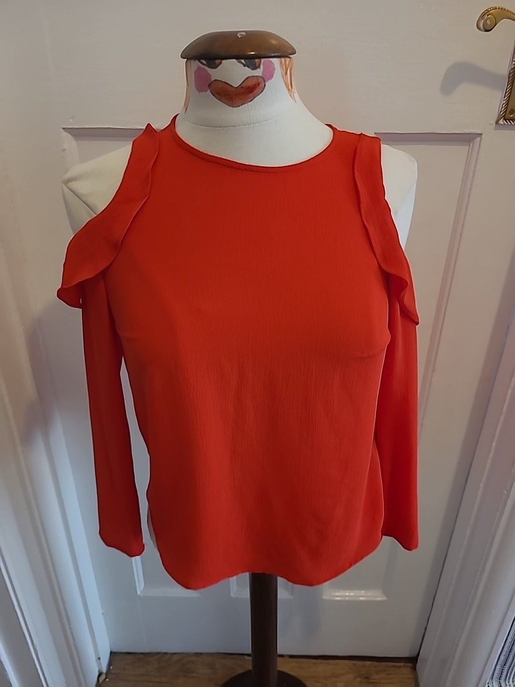 Ladies Divided Size 6 Red Open Shpulder Back Buttoned Blouse