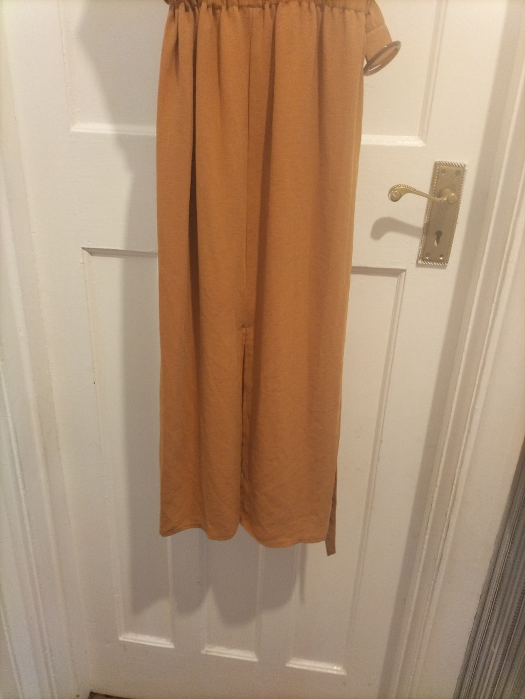 Brand New Ladies Size 4 Tobacco Coloured Sleeveless Dress