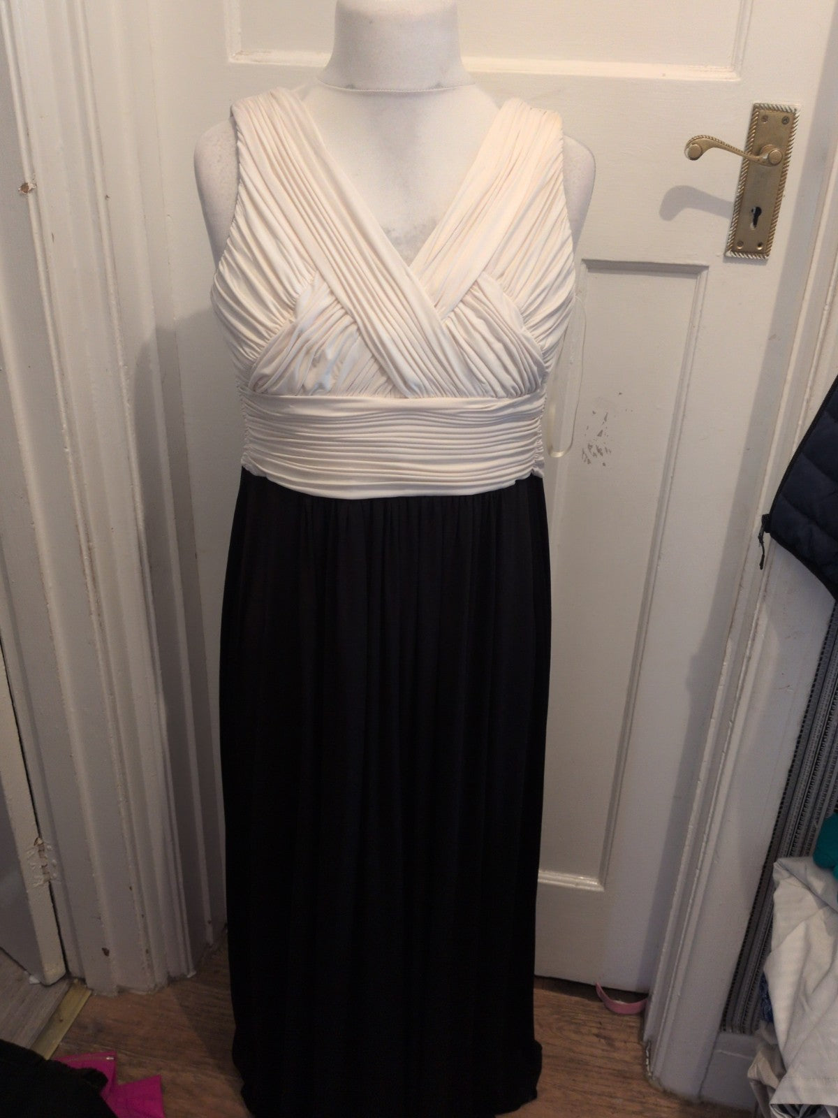 John Lewis 14-16 Cream And Black V Neck Ruffle Sleeveless Long Length Dress