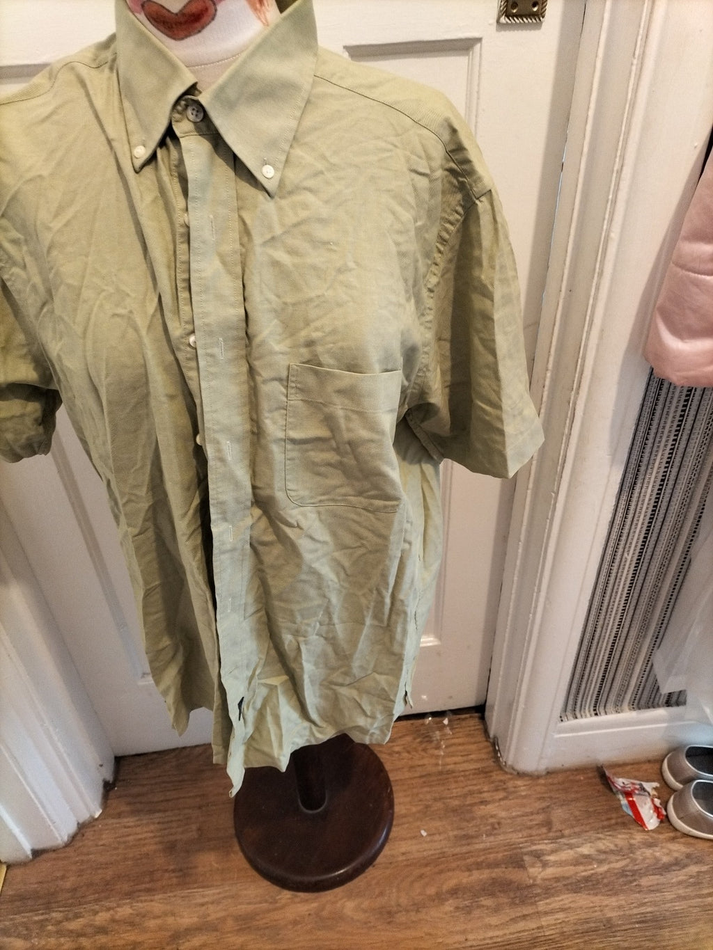 Mens Austin Reed Size Large Mint Green Short Sleeved Shirt