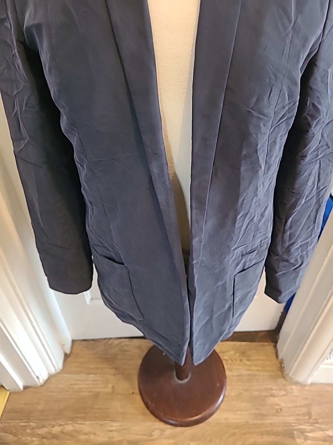 Ladies h+m size 8 grey slightly padded long sleeved jacket